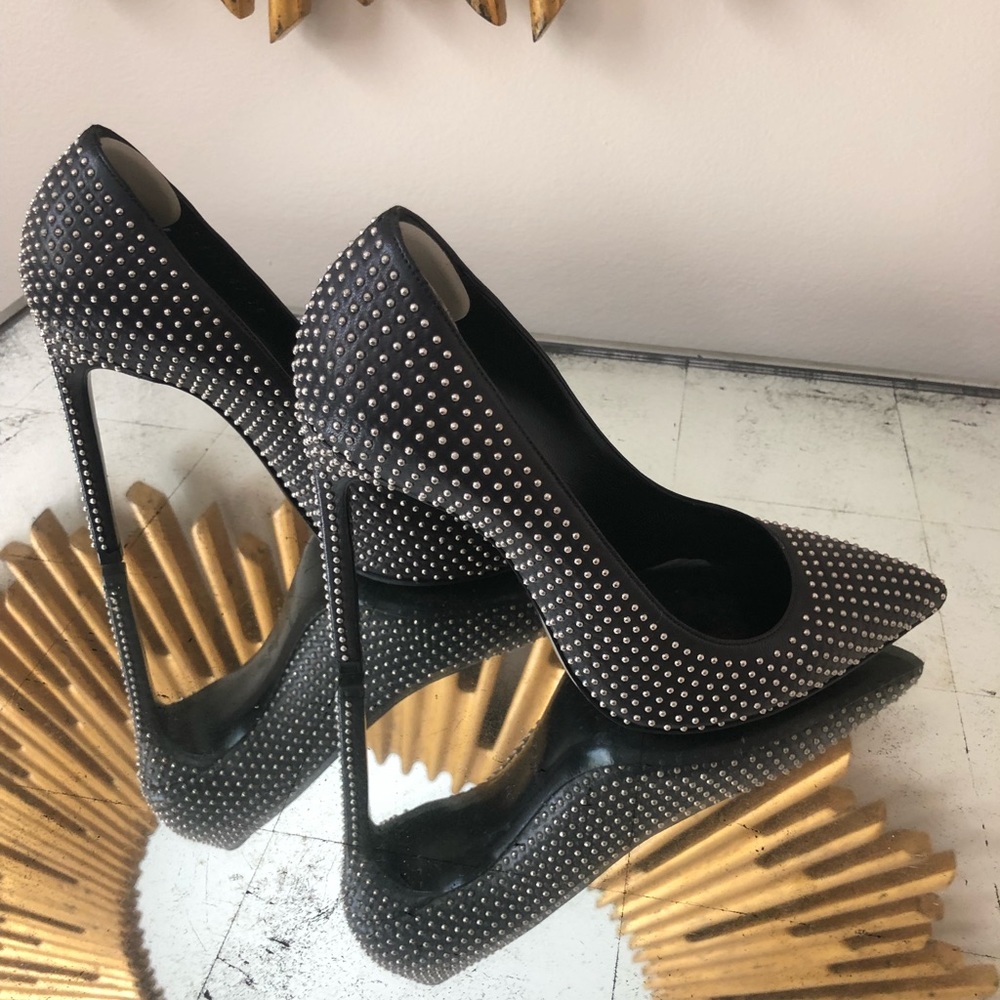 Black studded Saint Laurent pumps